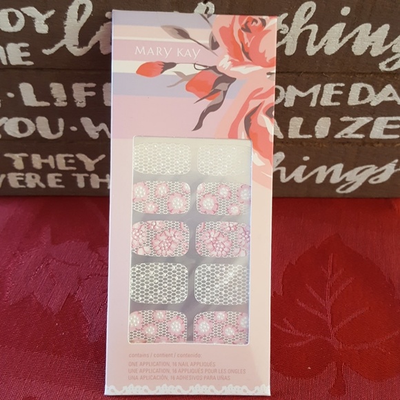 Mary Kay Other - 🔴3/20🔴Mary Kay nail appliques nwt